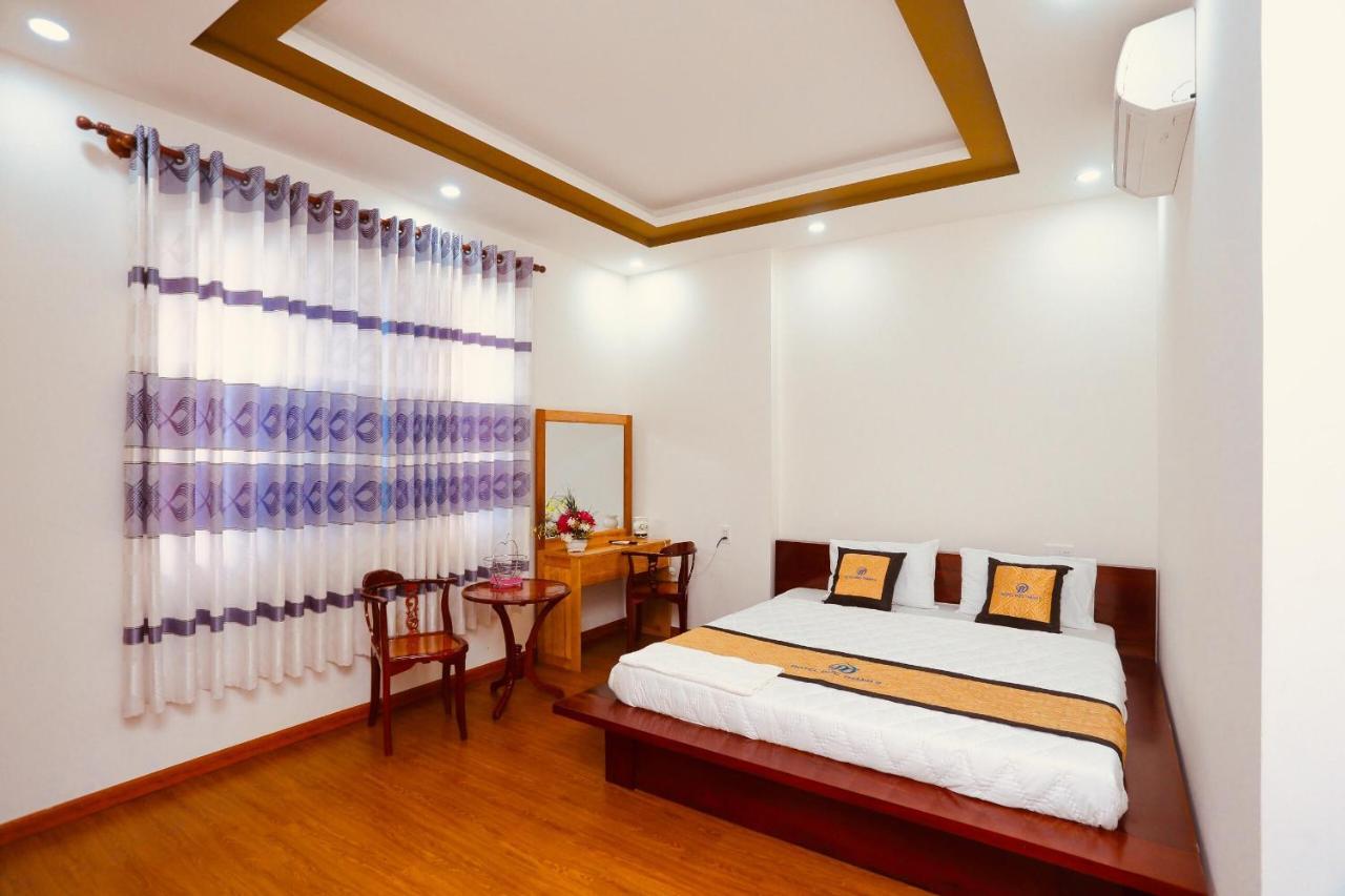 Hotel Đức Thành Chi Khu Co Ong Extérieur photo
