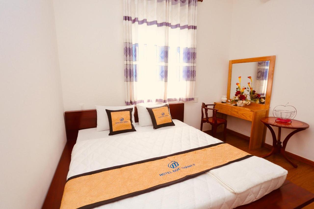Hotel Đức Thành Chi Khu Co Ong Extérieur photo