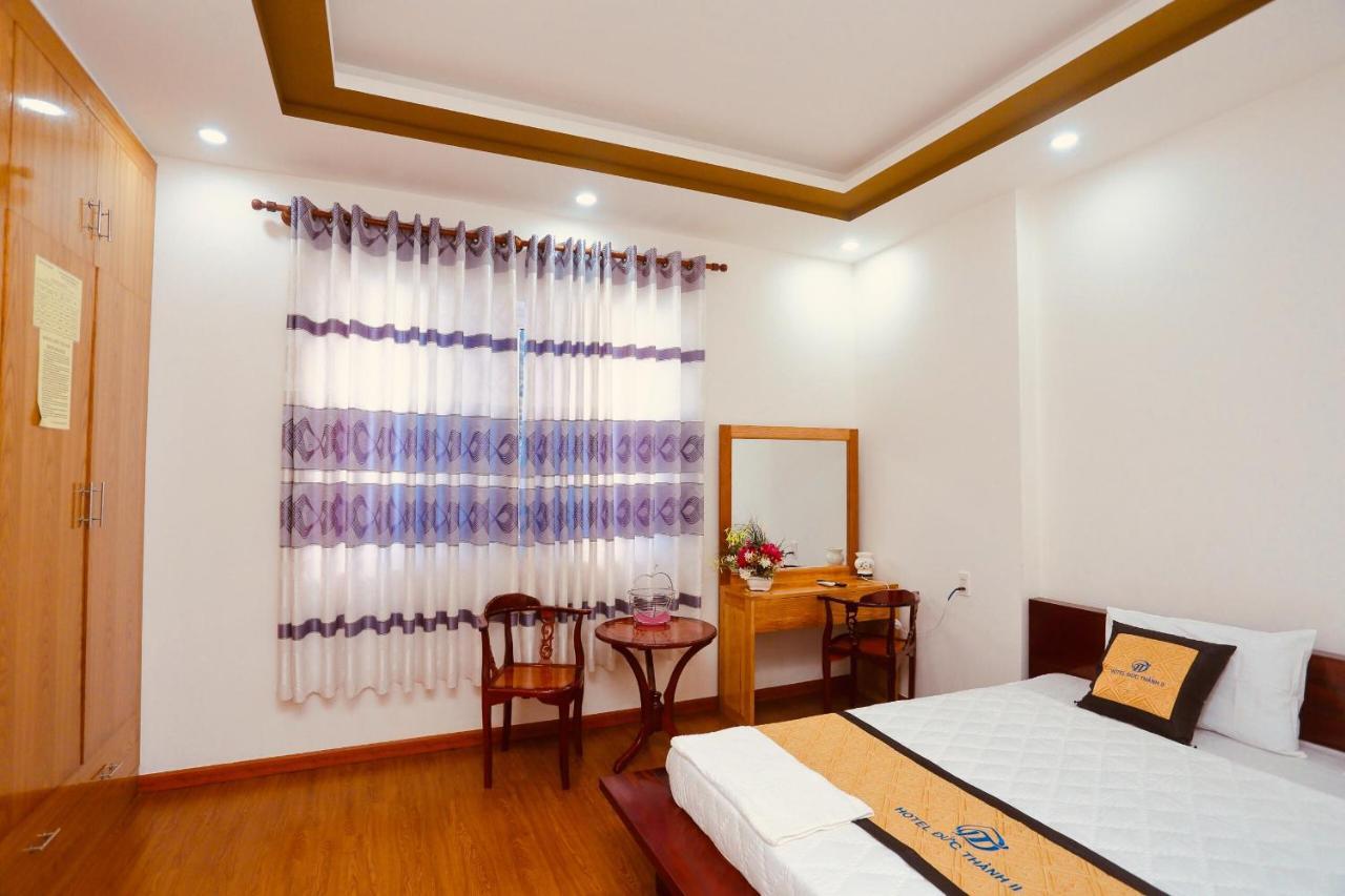Hotel Đức Thành Chi Khu Co Ong Extérieur photo
